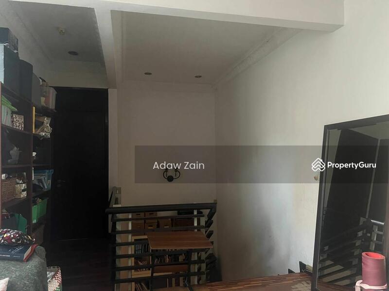 For Sale - Lagenda 1