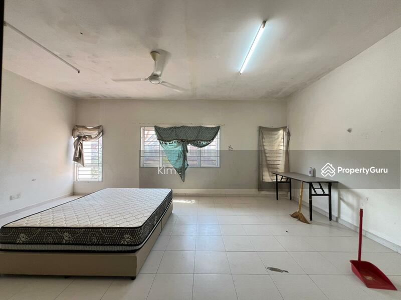 Untuk Dijual - Parit Raja Parits Rajas