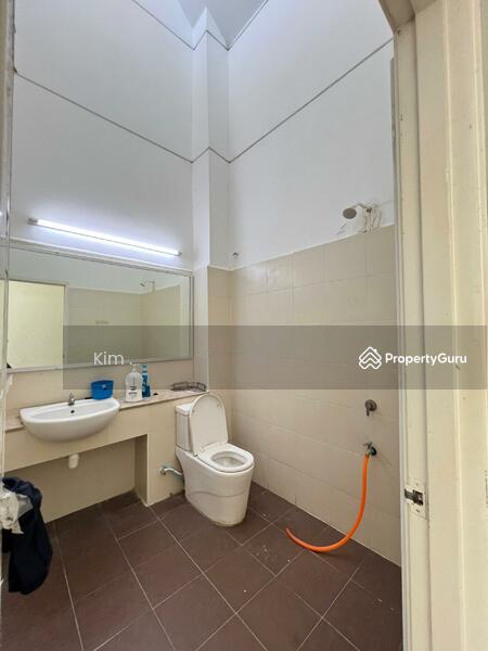 Untuk Dijual - Parit Raja Parits Rajas