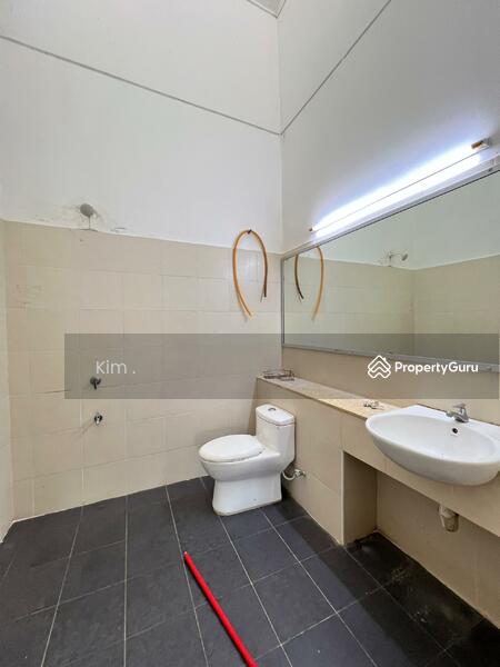 Untuk Dijual - Parit Raja Parits Rajas