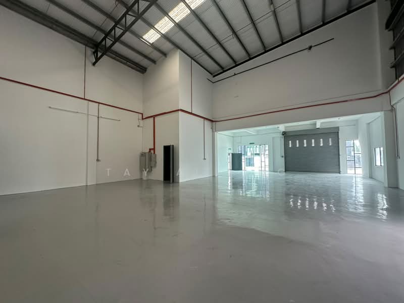 Kilang untuk Disewa di Eco Business Park 1 (Johor Bahru) - Tay Ai Ting - Interior - PropertyGuru.com.my