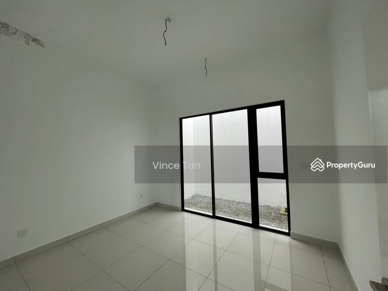 Rumah Berkembar untuk Disewa di Bandar Gamuda Gardens (Rawang) - Vince Tan - PropertyGuru.com.my