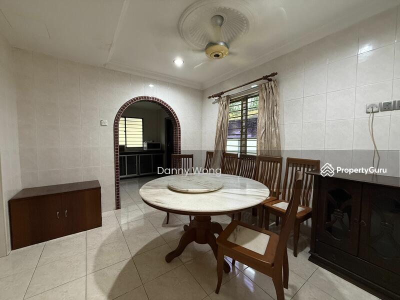 For Sale - Amethyst 2, Kota Emerald