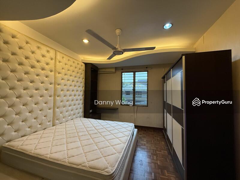 For Sale - Amethyst 2, Kota Emerald