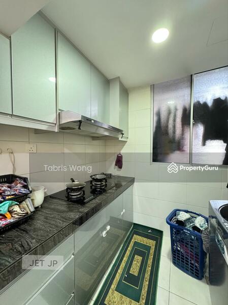 For Rent - Trifolis