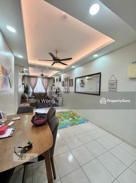 For Rent - Trifolis
