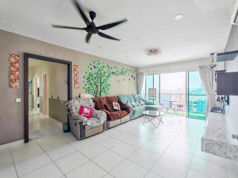 Kondominium untuk Dijual di Elit Heights @ Bayan City - Vincent Ooi - Living Room - PropertyGuru.com.my