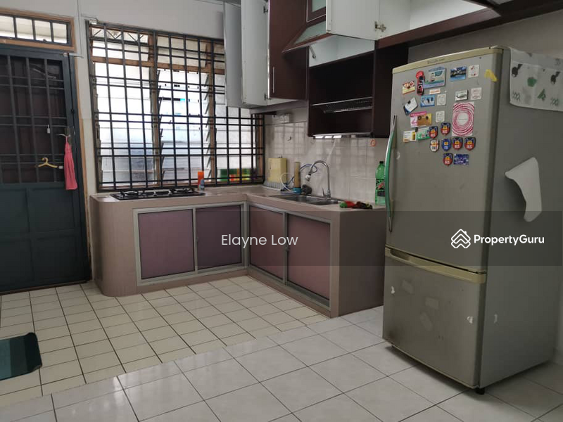 For Rent - Terrace house at Sri Pulai Perdana 2