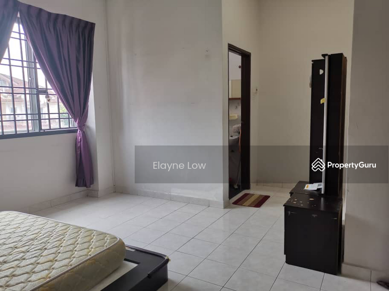 For Rent - Terrace house at Sri Pulai Perdana 2