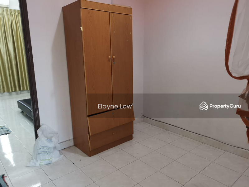 For Rent - Terrace house at Sri Pulai Perdana 2