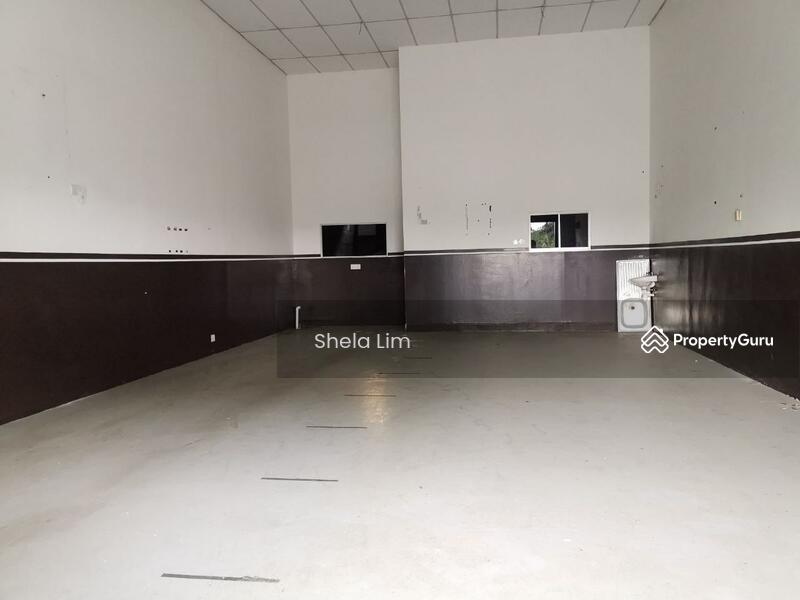 Untuk Disewa - Taman Tan Sri Yaacob, Jalan Putra 20 @ Single Storey Shop