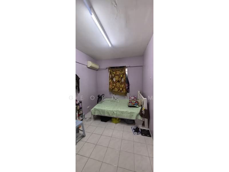 Kondominium untuk Disewa di Warisan City View - Geoff Lim - Bedroom - PropertyGuru.com.my