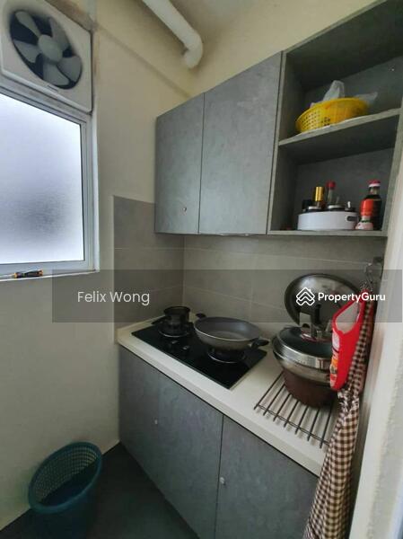 Untuk Disewa - Koi Suites