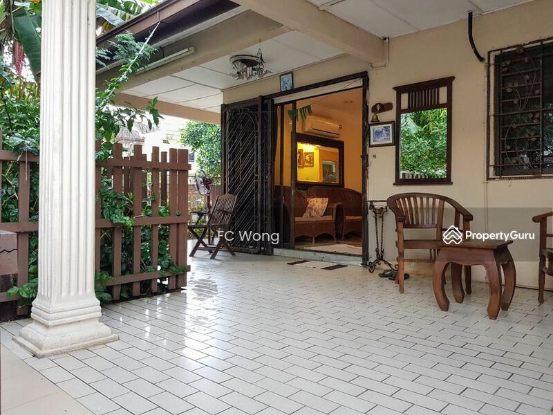 Untuk Dijual - Terrace house at Taman Sri Manja