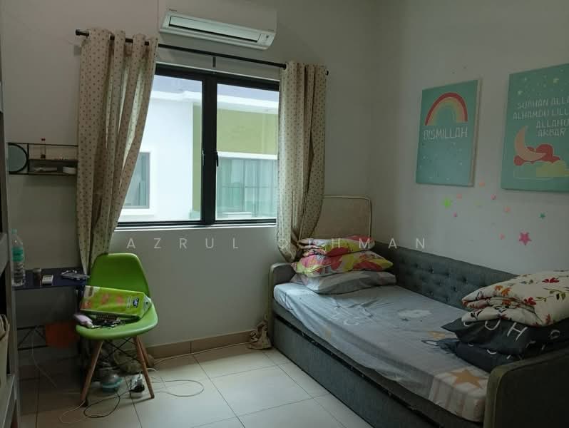 Rumah Berkembar untuk Dijual di S2 Heights (Seremban 2) - Azrul Othman - Bedroom - PropertyGuru.com.my