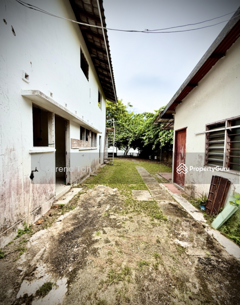 Rare Beachfront Bungalow in Batu Ferringhi – A Hidden Gem with Limitless Potential. untuk Untuk Dijual - RM 10,800,000, Apr 2026 - PropertyGuru.com.my