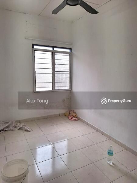 For Rent - Bercham