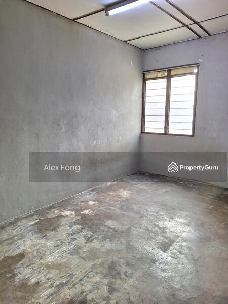 Untuk Dijual - Bercham