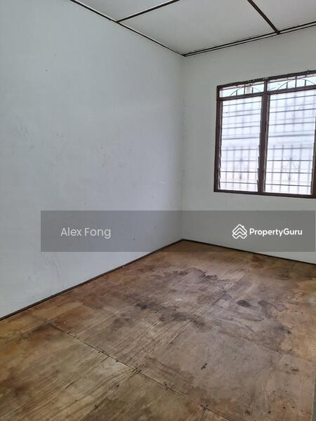 Untuk Dijual - Bercham