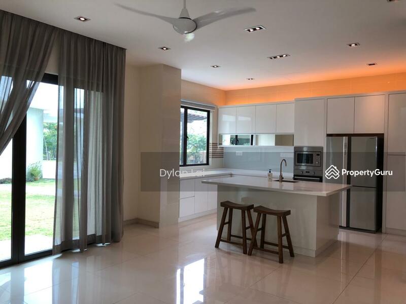 Untuk Dijual - Beethoven, Symphony Hills