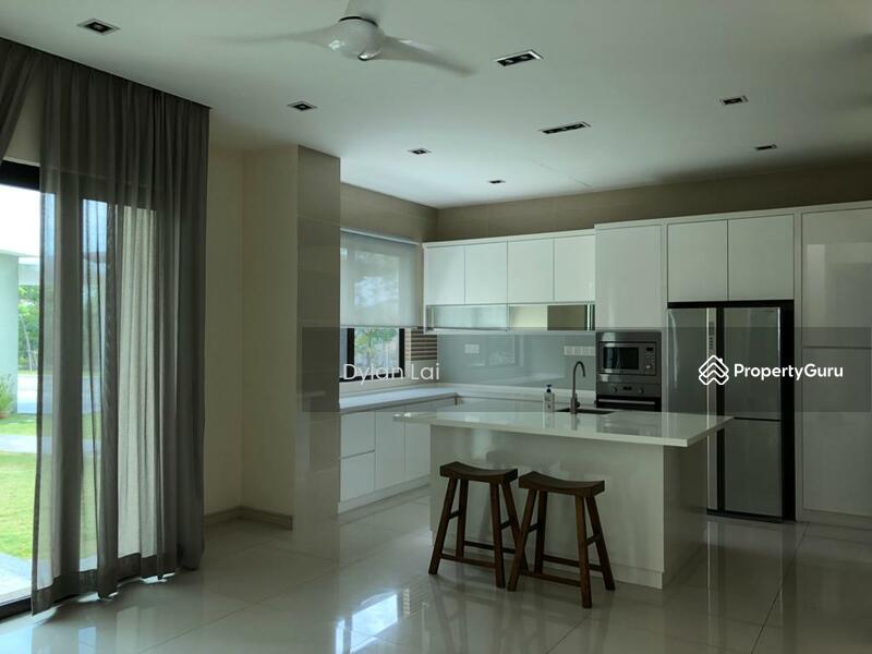 Untuk Dijual - Beethoven, Symphony Hills