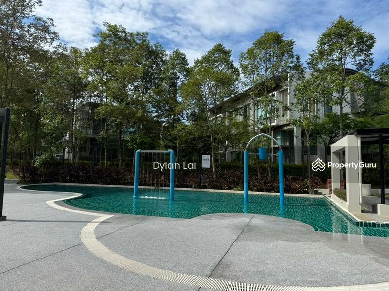 Untuk Dijual - Beethoven, Symphony Hills