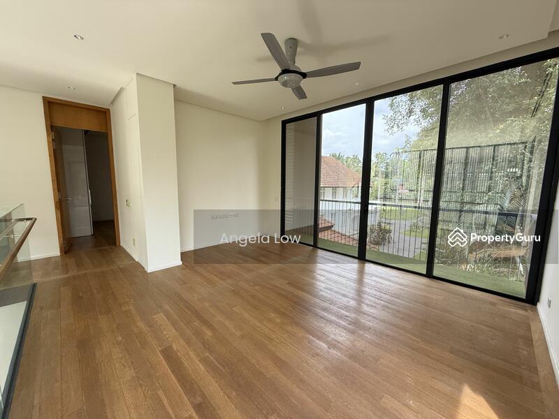 Level 2 living room