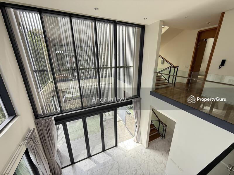 For Sale - 338 U Thant