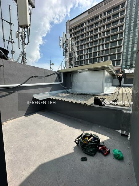 For Sale - Lebuh Macallum 5th floor shop house lot Georgetown with small roof top