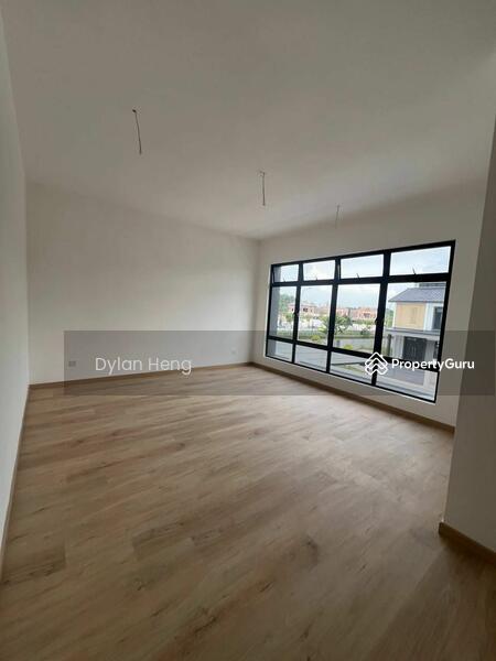 Untuk Disewa - Terrace house at Taman Bukit Kaze