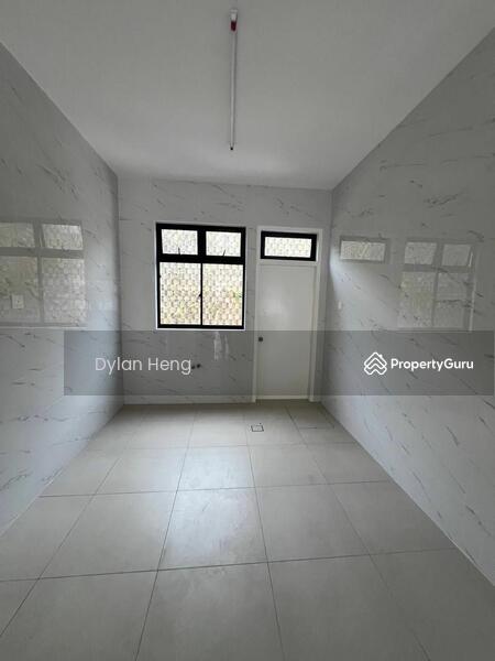 Untuk Disewa - Terrace house at Taman Bukit Kaze