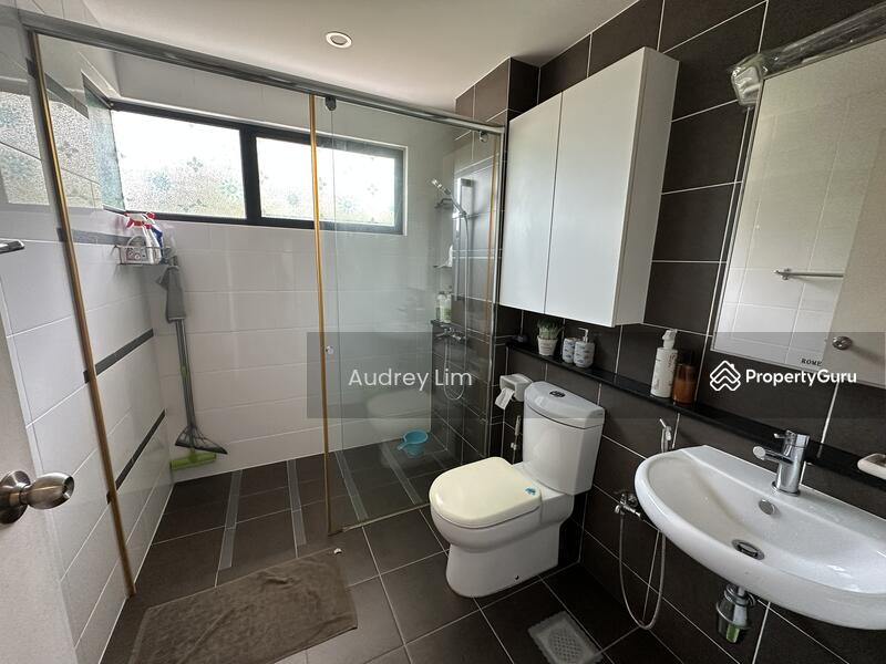 Untuk Dijual - Jade Hills