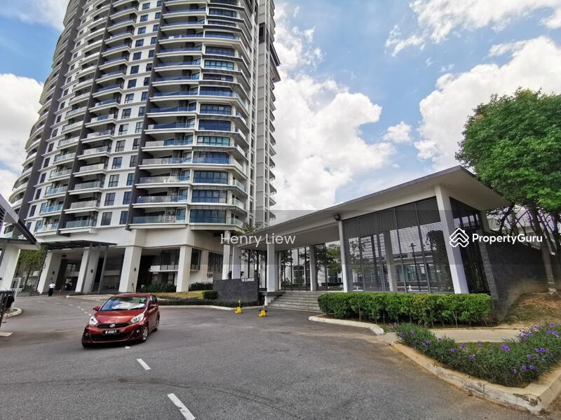 For Sale - Corner 3 Sty House 32x80 Villa Citrine Cristal Serin Cyberjaya