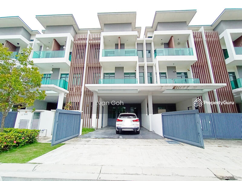 3-storey Terraced House for Sale in Bandar Nusaputra (Puchong) - Evan Goh - PropertyGuru.com.my