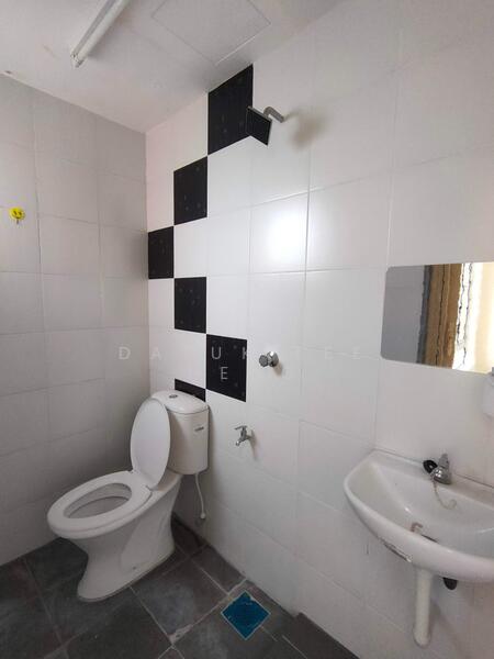 For Rent - Sky Garden Residences