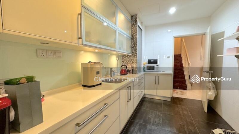 Untuk Dijual - Townhouse at Bangsar