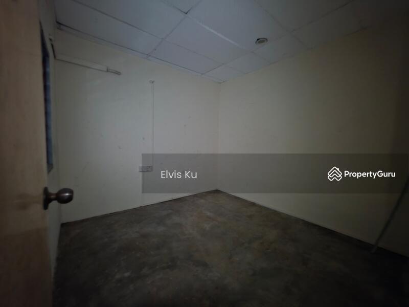 For Rent - Tun Aminah Tuns Aminahs