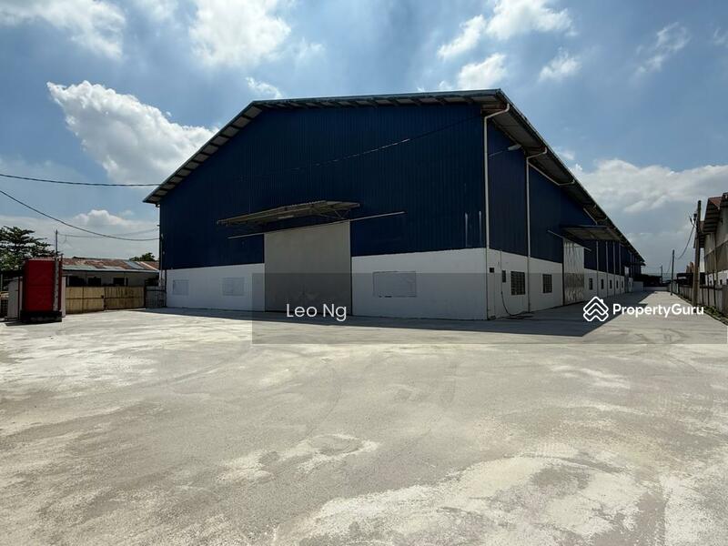 For Rent - Warehouse / Factoty With CCC/CF