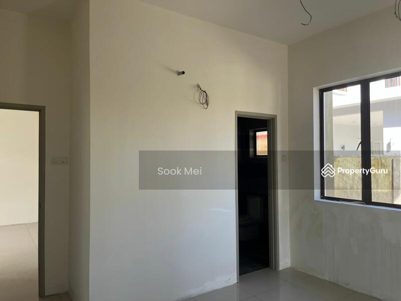 For Sale - Jalan Labrooy