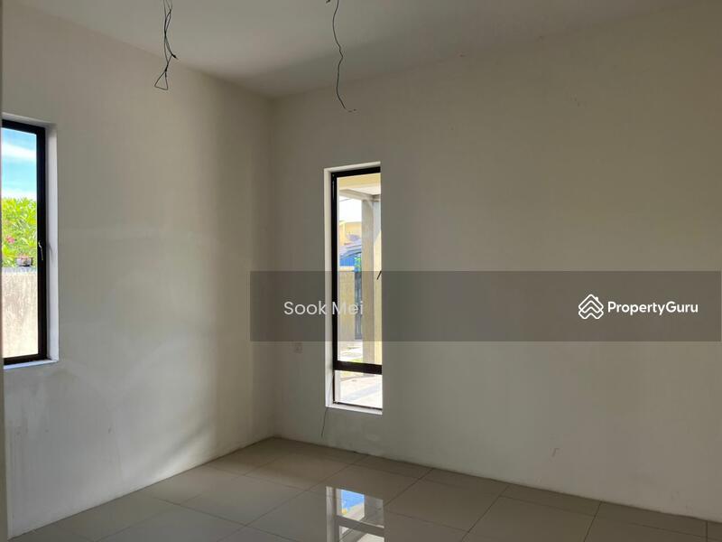 For Sale - Jalan Labrooy