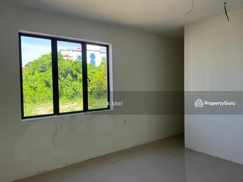 For Sale - Jalan Labrooy