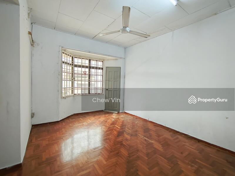 For Rent - Taman Daya - Jalan Nibong 28