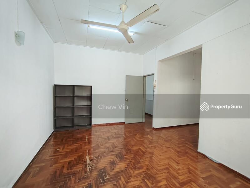For Rent - Taman Daya - Jalan Nibong 28