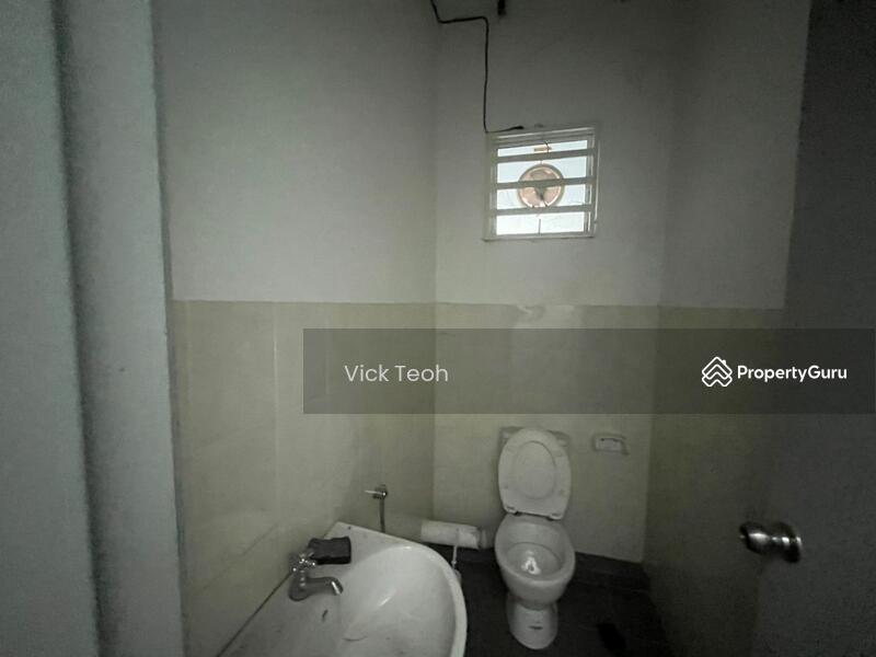 For Rent - Warehouse Factory Batu Maung Diamond Valley