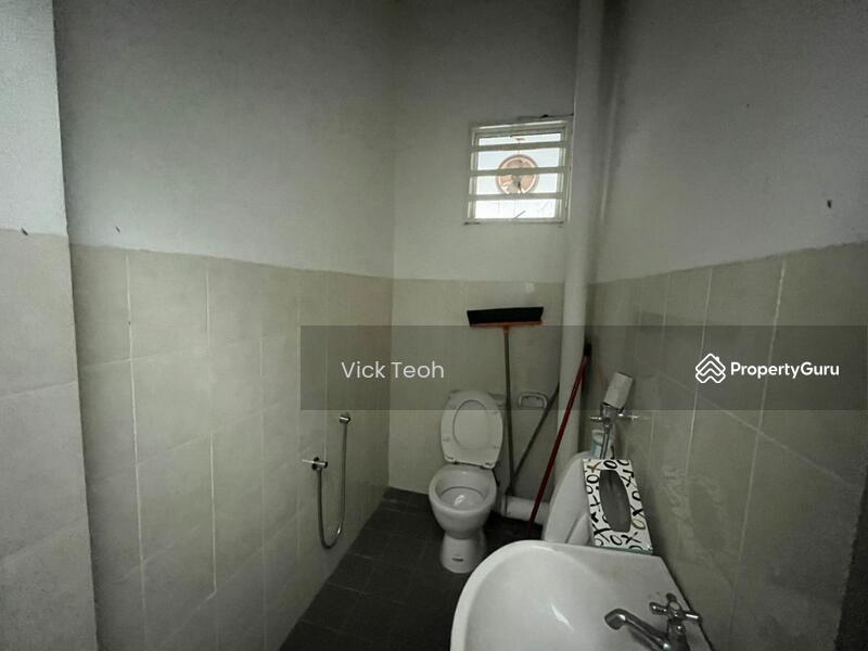For Rent - Warehouse Factory Batu Maung Diamond Valley