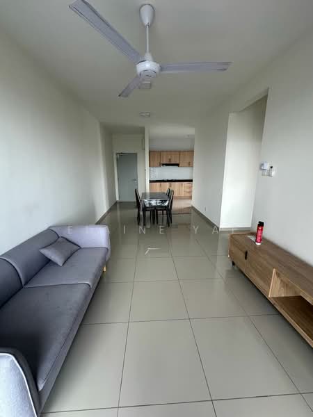 Pangsapuri untuk Disewa di Residensi Laman Sari - Elaine Yap - Living Room - PropertyGuru.com.my
