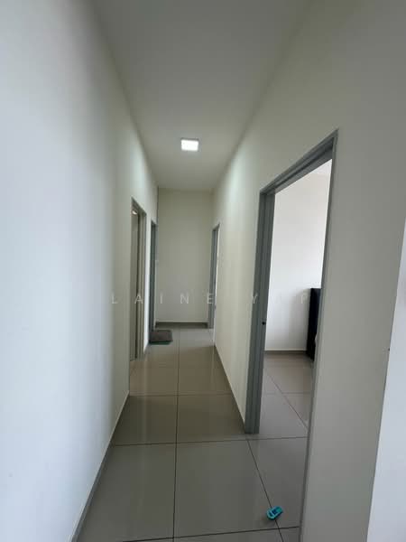 Pangsapuri untuk Disewa di Residensi Laman Sari - Elaine Yap - Corridor - PropertyGuru.com.my