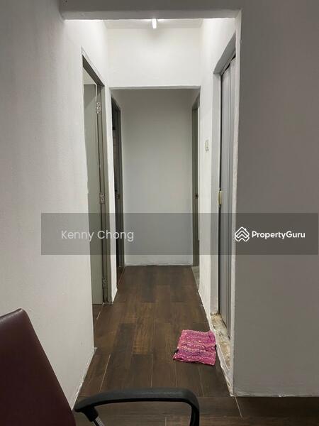 Untuk Dijual - Pangsapuri Sri Meranti