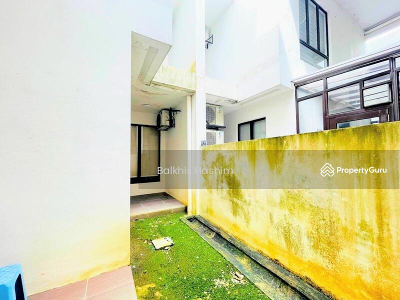Untuk Disewa - Townhouse at Cahaya Spk