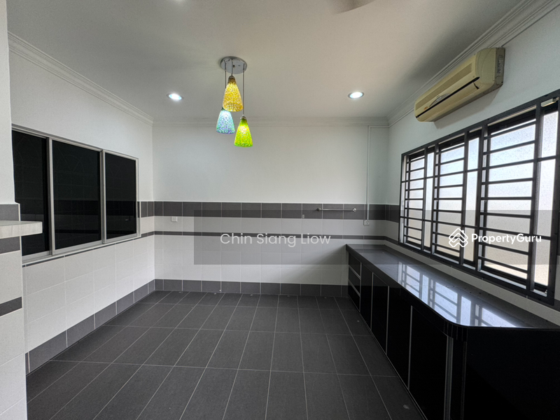 Terrace house at Taman Merdeka untuk Untuk Dijual - RM 390,000, Mac 2026 - PropertyGuru.com.my